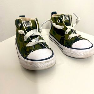 Cute Converse sneakers.